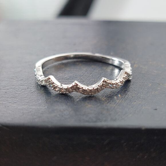 Rhodium Plated Chevron Band with Simulated Diamonds - Size 9 - Picture 4 of 5